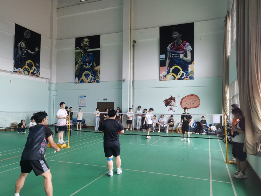 羽毛球3.jpg